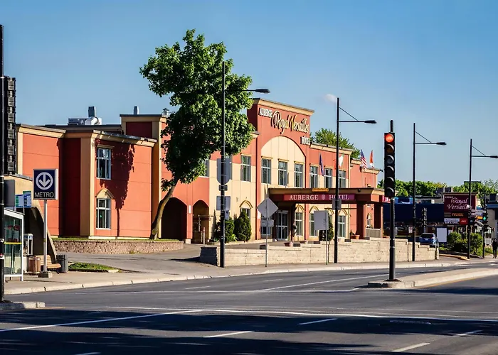 Auberge Royal Versailles Montreal